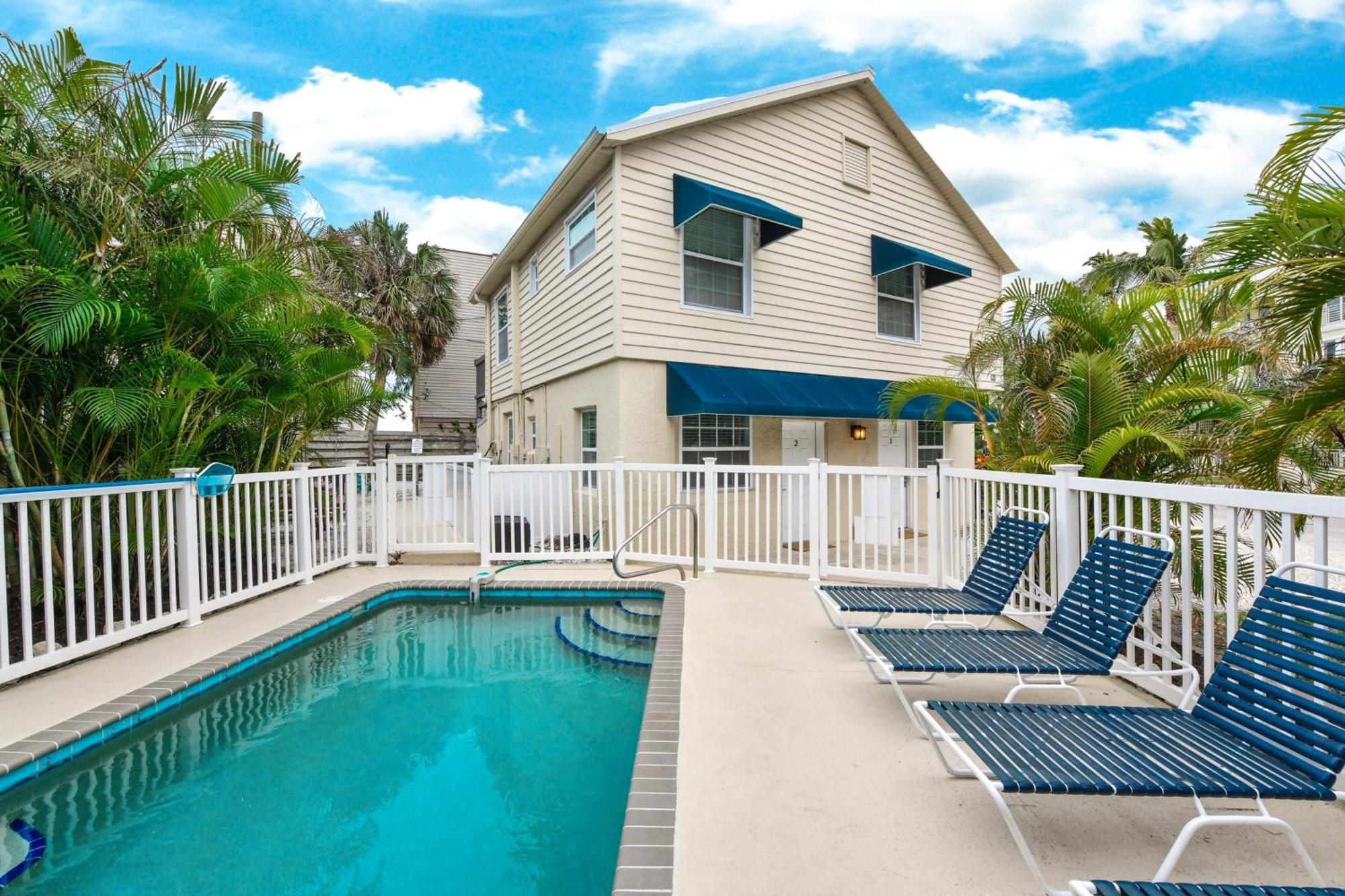Parrot Beach Cottages Siesta Key Extérieur photo